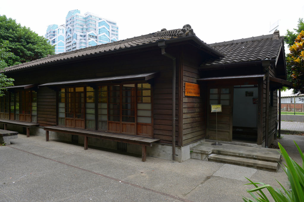 跟中壢新街國小日式宿舍有關的相片，第3張